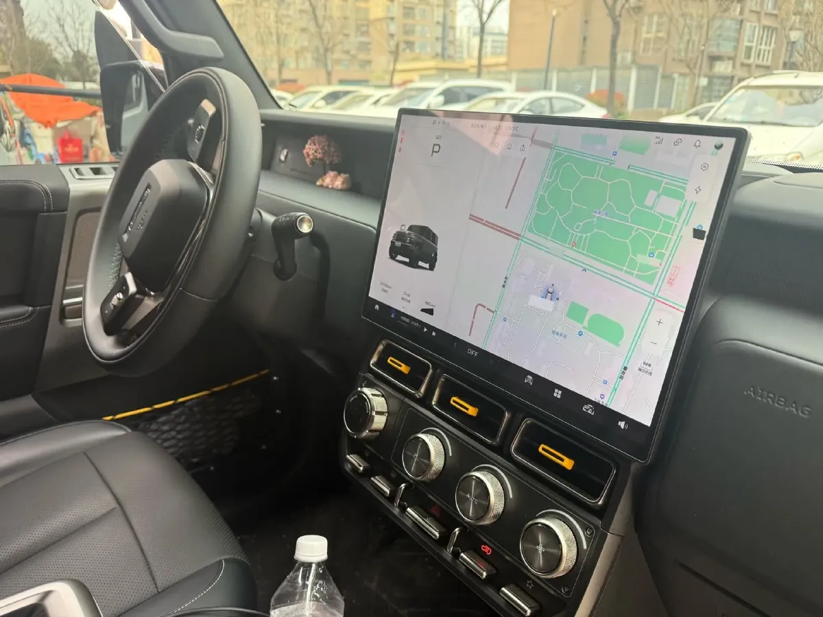 2025 Yufeng Auto Golden Warehouse BEV,autocango,china used car exporter,china ev exporter,chinese used car exporter,chinese used ev exporter