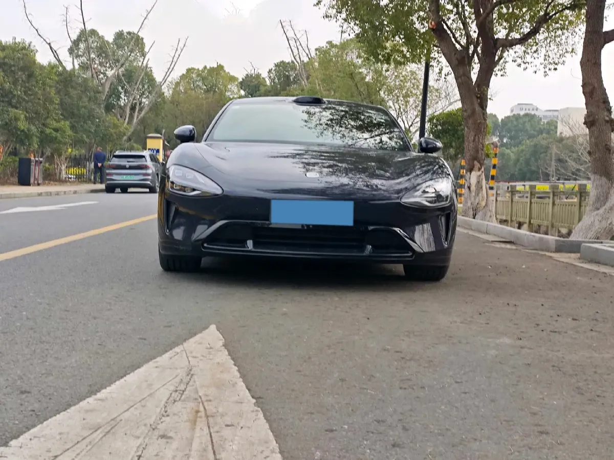 2024 MI SU7 BEV 101KWH,autocango,china used car exporter,china ev exporter,chinese used car exporter,chinese used ev exporter