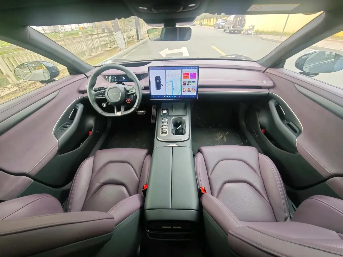 2024 MI SU7 BEV 101KWH,autocango,china used car exporter,china ev exporter,chinese used car exporter,chinese used ev exporter