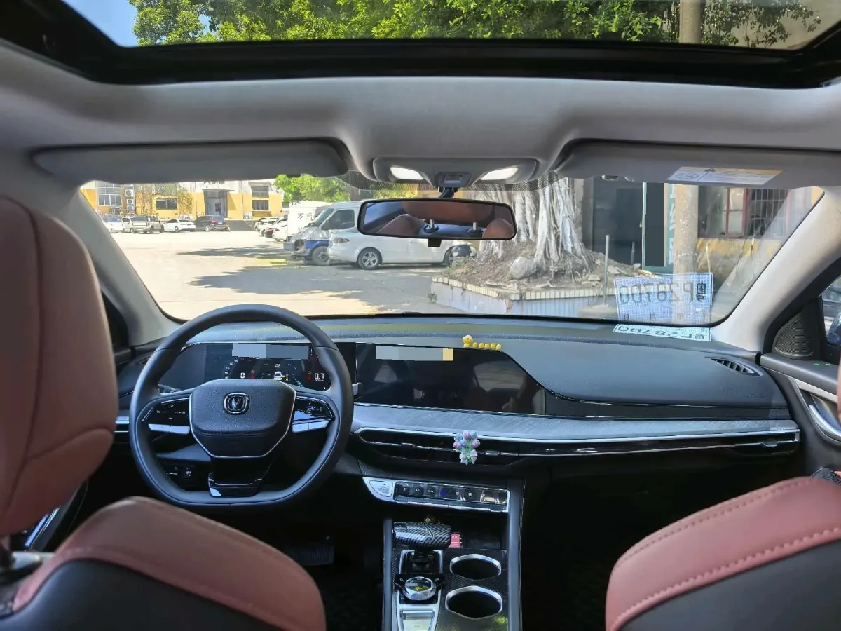 2023 ChangAn Eado 1.4T 160HP L4 7DCT,autocango,china used car exporter,china ev exporter,chinese used car exporter,chinese used ev exporter