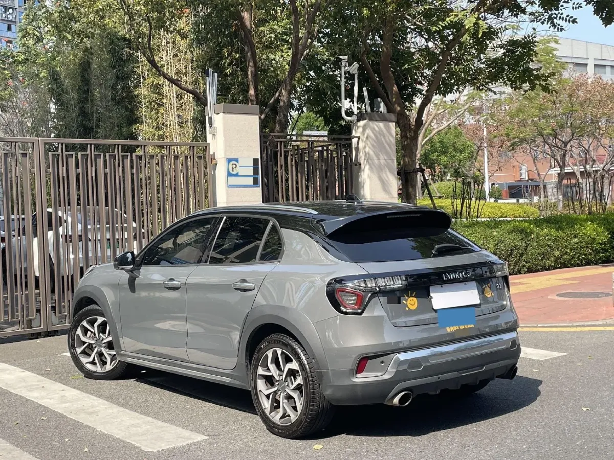 2018 Toyota C-HR 2.0L 171HP L4 CVT,autocango,china used car exporter,china ev exporter,chinese used car exporter,chinese used ev exporter