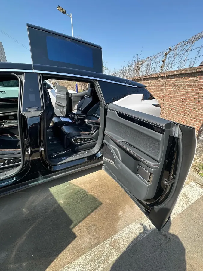 2021 HiPhi X BEV 97KWH,autocango,china used car exporter,china ev exporter,chinese used car exporter,chinese used ev exporter