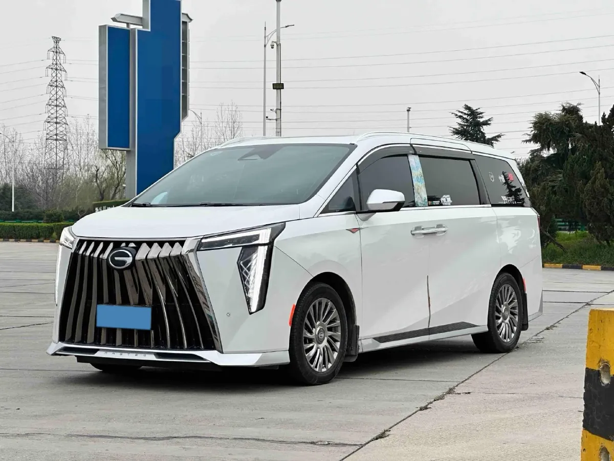 2023 GAC Trumpchi M8 2.0T 252HP L4 8AT,autocango,china used car exporter,china ev exporter,chinese used car exporter,chinese used ev exporter