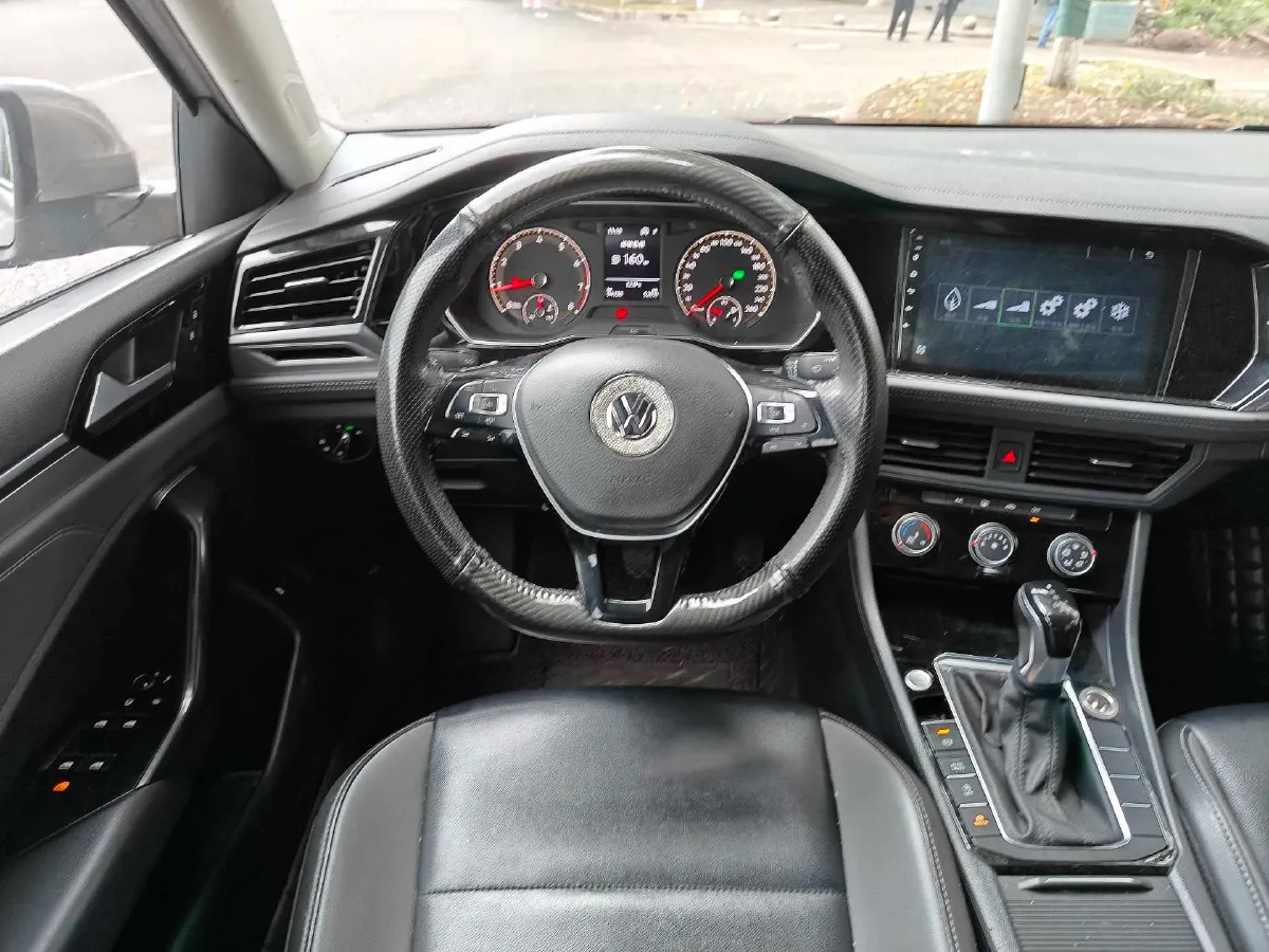 2019 Volkswagen Tharu 1.4T 150HP L4 7DCT,autocango,china used car exporter,china ev exporter,chinese used car exporter,chinese used ev exporter