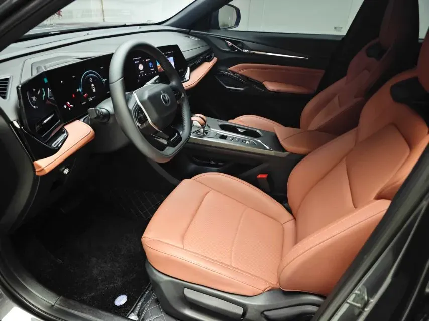 2026 ChangAn X5 PLUS 1.5T 192HP L4 7DCT,autocango,china used car exporter,china ev exporter,chinese used car exporter,chinese used ev exporter