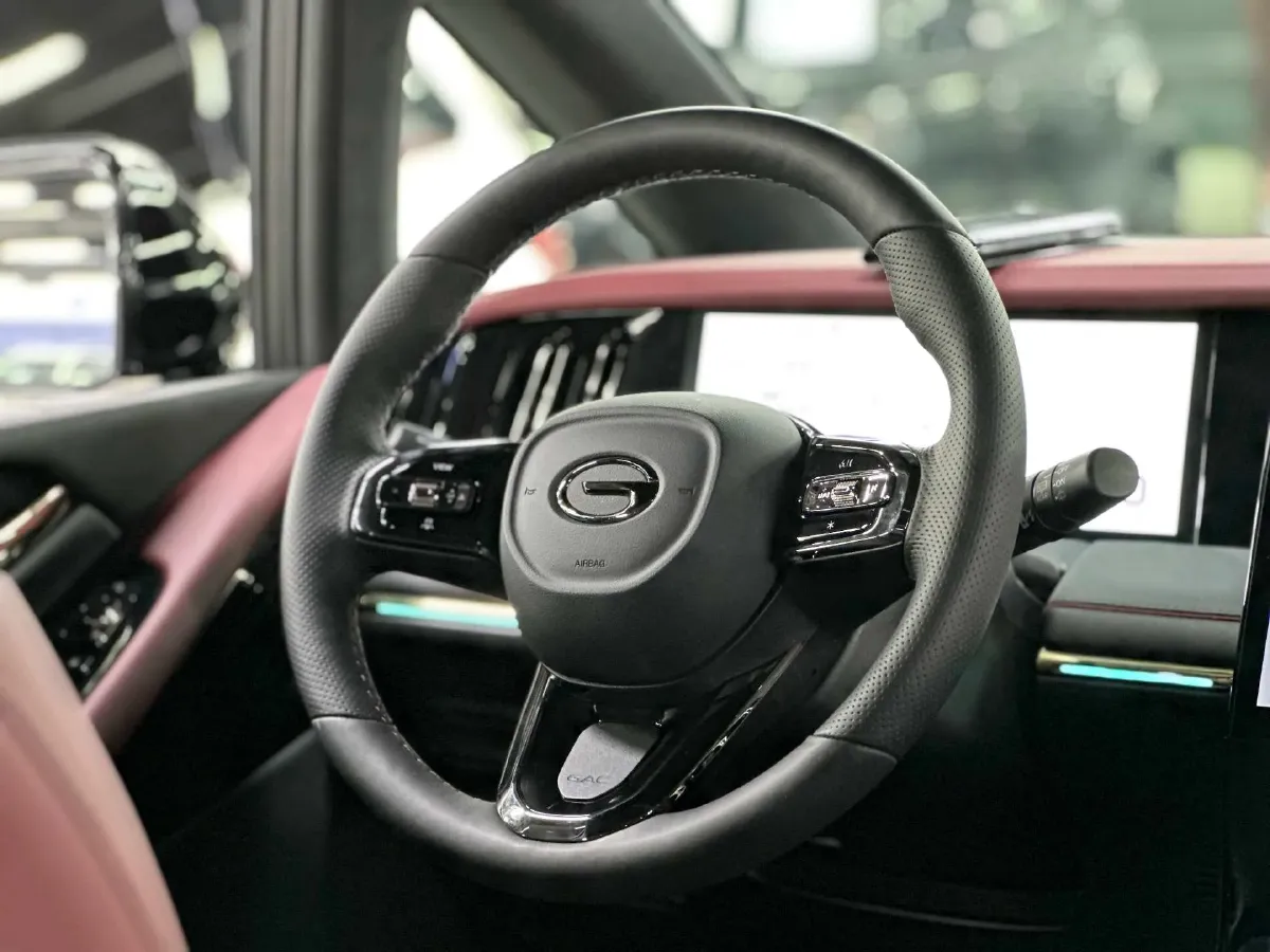 2024 GAC Trumpchi M8 2.0T 252HP L4 8AT,autocango,china used car exporter,china ev exporter,chinese used car exporter,chinese used ev exporter