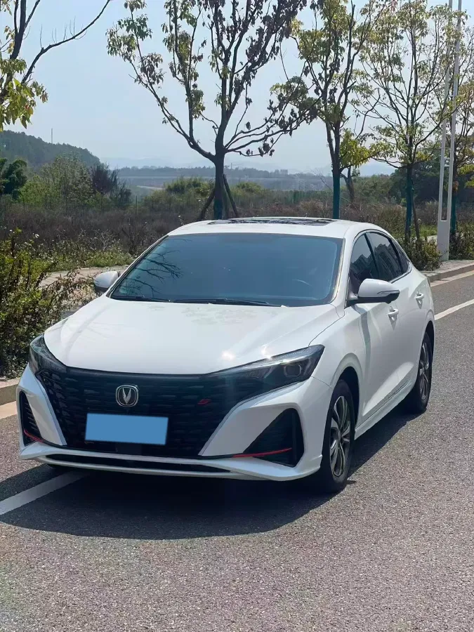 2022 ChangAn Eado 1.4T 160HP L4 7DCT,autocango,china used car exporter,china ev exporter,chinese used car exporter,chinese used ev exporter