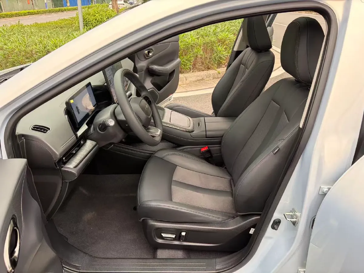 2024 ChangAn LanTuoZhe 2.0T 233HP L4 8AT,autocango,china used car exporter,china ev exporter,chinese used car exporter,chinese used ev exporter