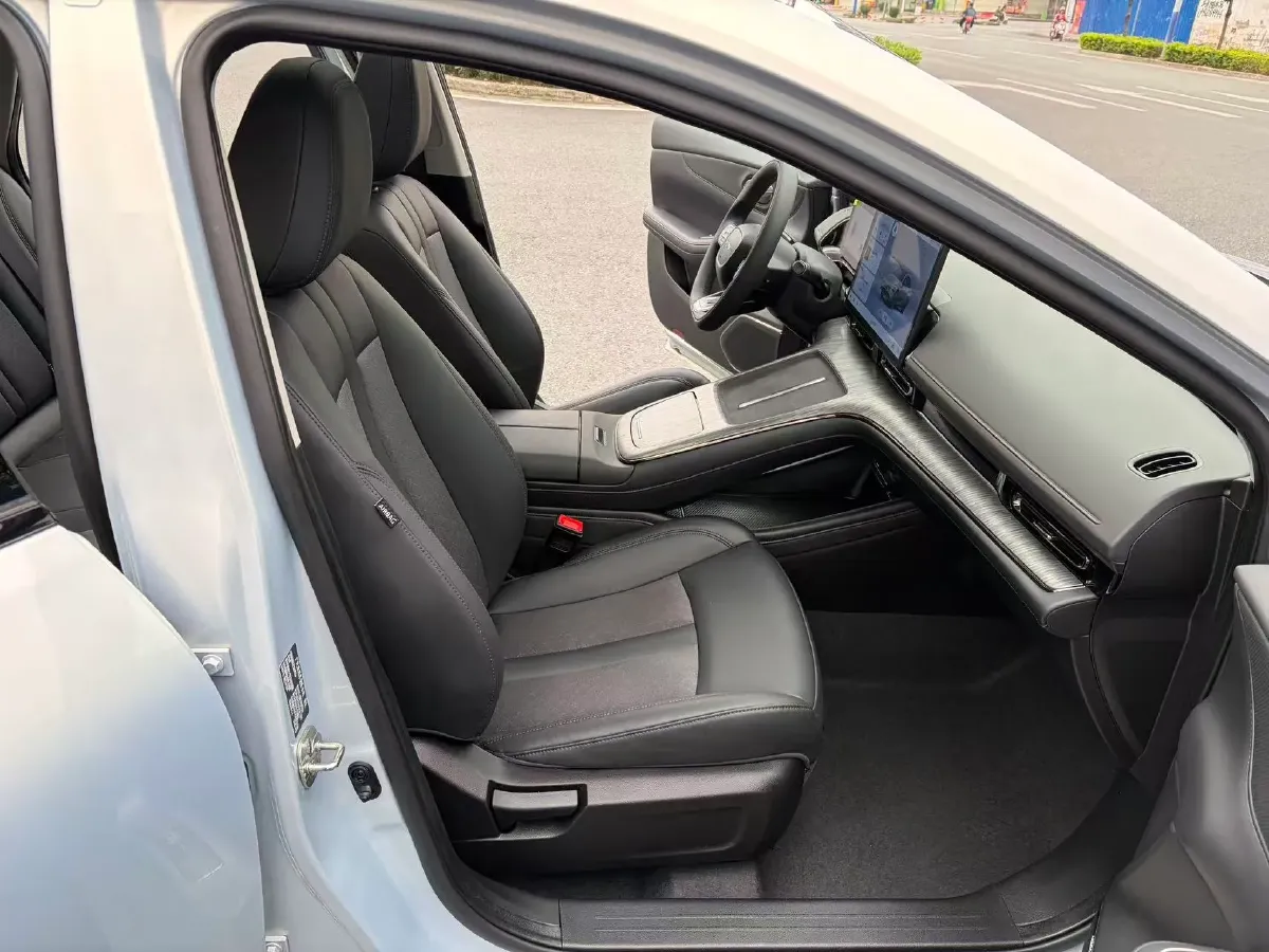 2024 ChangAn LanTuoZhe 2.0T 233HP L4 8AT,autocango,china used car exporter,china ev exporter,chinese used car exporter,chinese used ev exporter