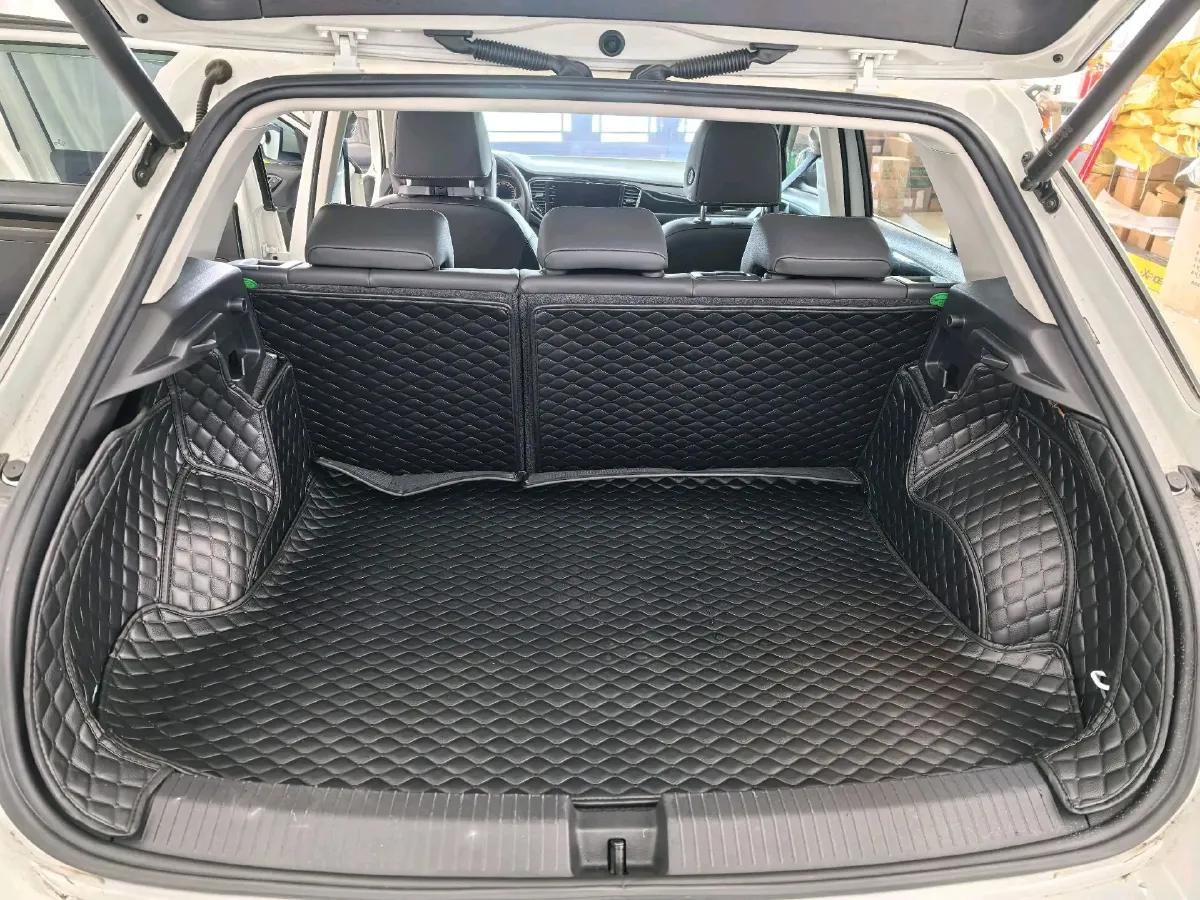 2021 Volkswagen T-Roc 1.4T 150HP L4 7DCT,autocango,china used car exporter,china ev exporter,chinese used car exporter,chinese used ev exporter