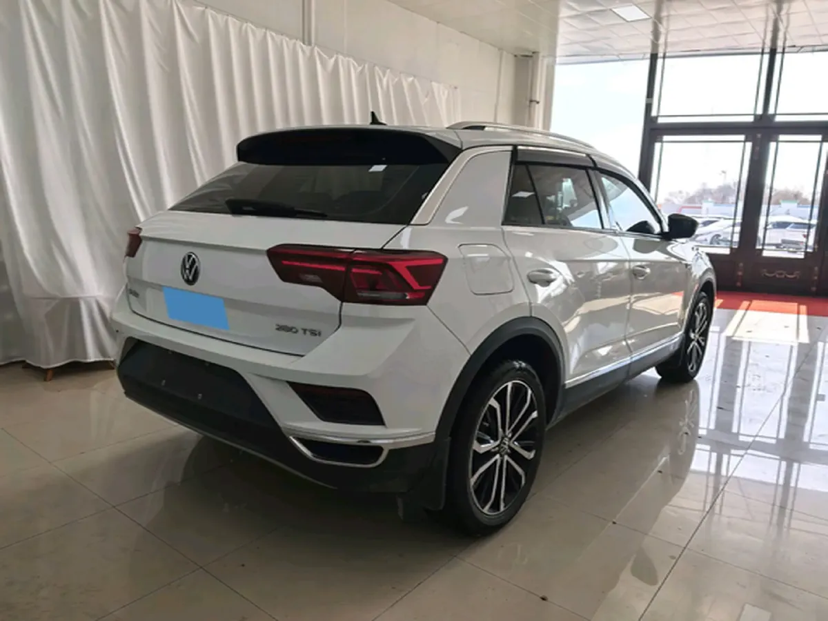2021 Volkswagen T-Roc 1.4T 150HP L4 7DCT,autocango,china used car exporter,china ev exporter,chinese used car exporter,chinese used ev exporter