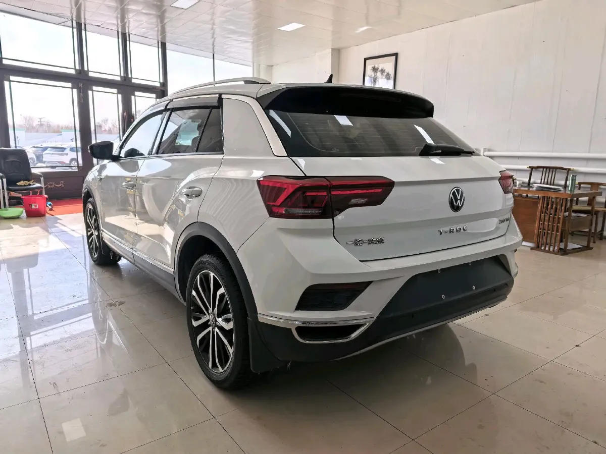 2021 Volkswagen T-Roc 1.4T 150HP L4 7DCT,autocango,china used car exporter,china ev exporter,chinese used car exporter,chinese used ev exporter