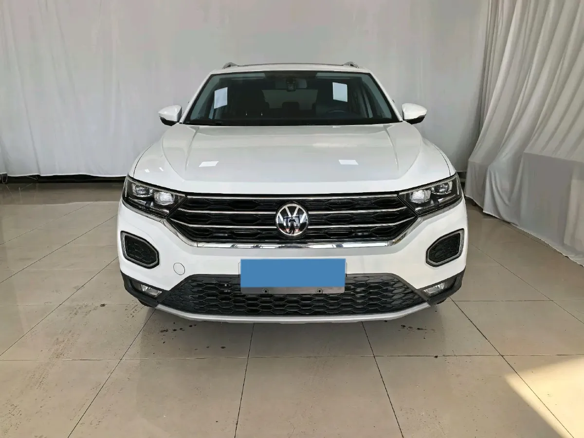 2021 Volkswagen T-Roc 1.4T 150HP L4 7DCT,autocango,china used car exporter,china ev exporter,chinese used car exporter,chinese used ev exporter