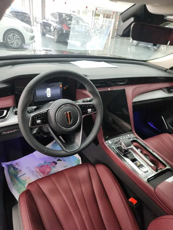 2025 HongQi H5 1.5T 169HP L4 7DCT,autocango,china used car exporter,china ev exporter,chinese used car exporter,chinese used ev exporter