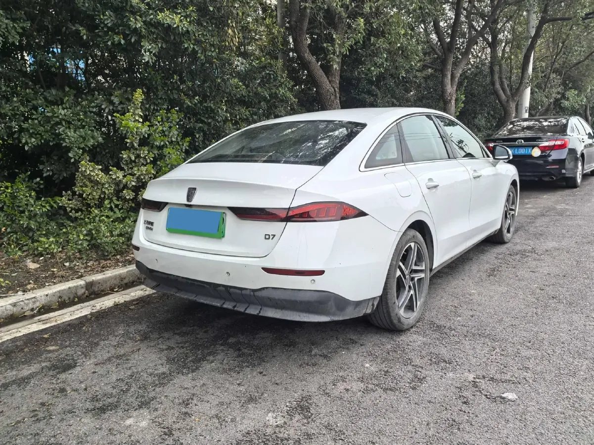 2023 Roewe D7 1.5L 112HP L4 1DHT PHEV 21.4KWH,autocango,china used car exporter,china ev exporter,chinese used car exporter,chinese used ev exporter