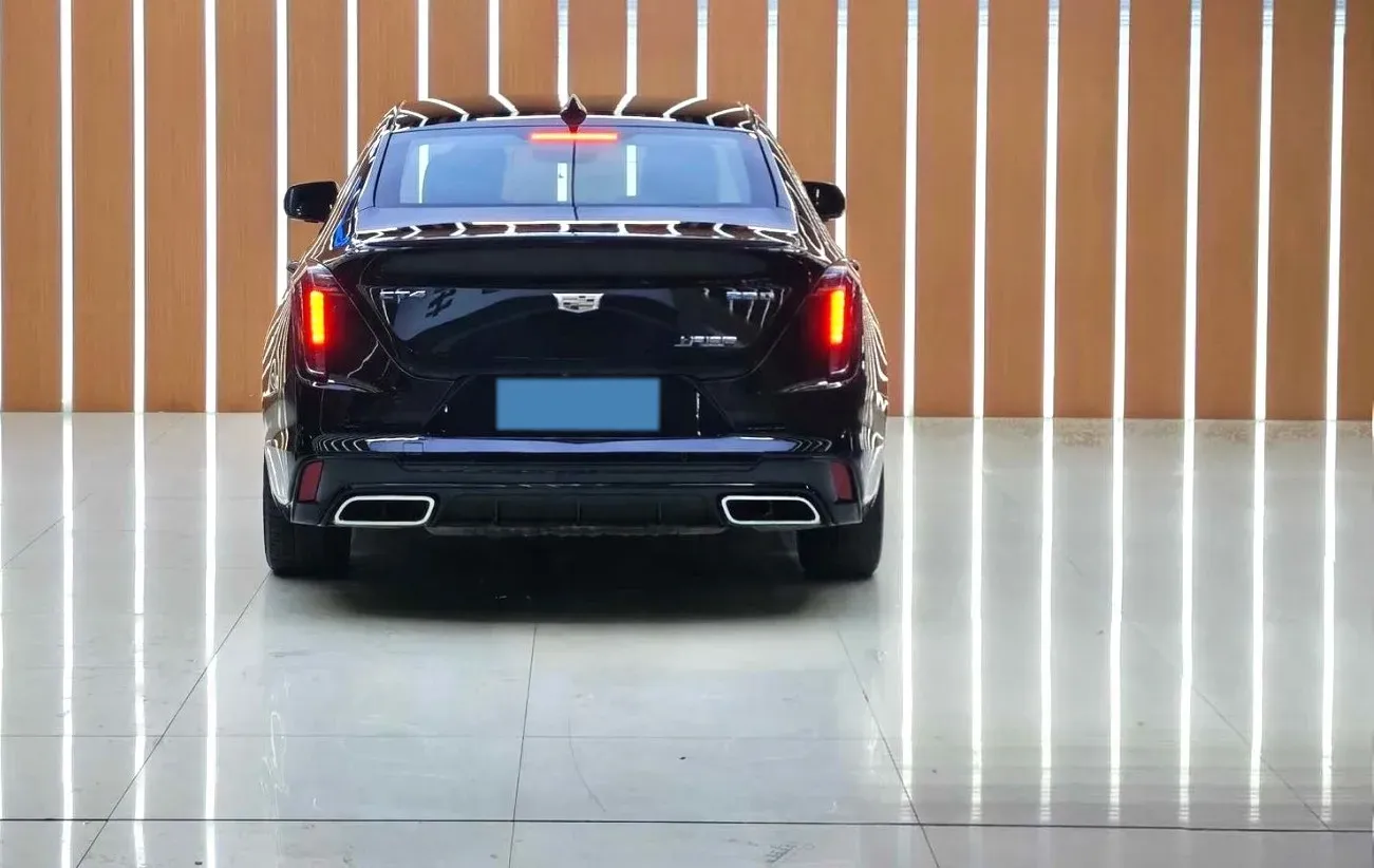 2022 Cadillac CT4 2.0T 237HP L4 8AT,autocango,china used car exporter,china ev exporter,chinese used car exporter,chinese used ev exporter