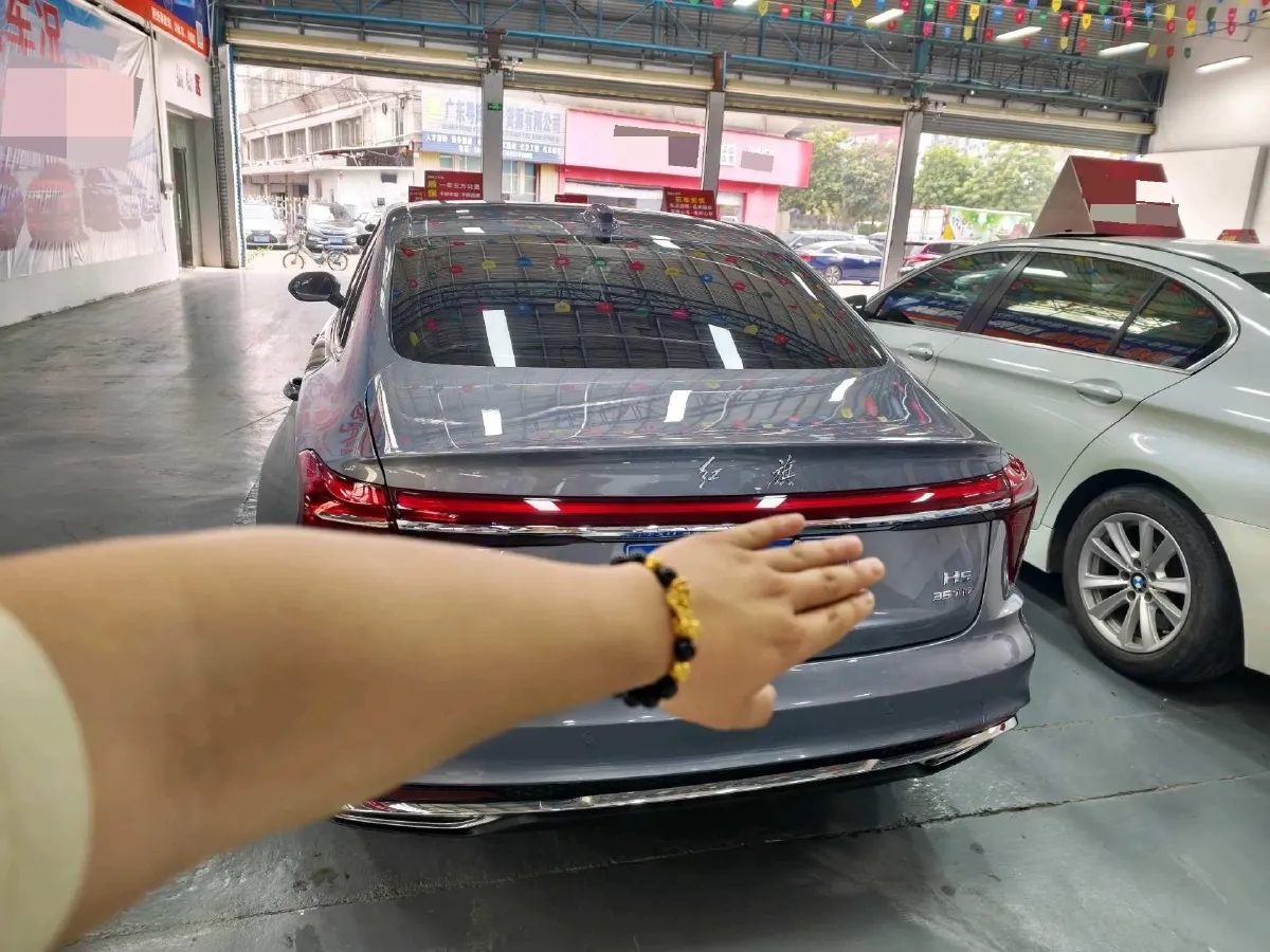 2024 HongQi H5 1.5T 169HP L4 7DCT,autocango,china used car exporter,china ev exporter,chinese used car exporter,chinese used ev exporter