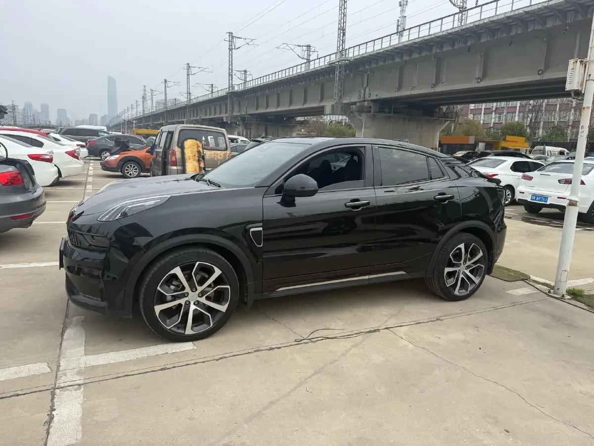2020 LYNK&CO 05 2.0T 254HP L4 8AT,autocango,china used car exporter,china ev exporter,chinese used car exporter,chinese used ev exporter
