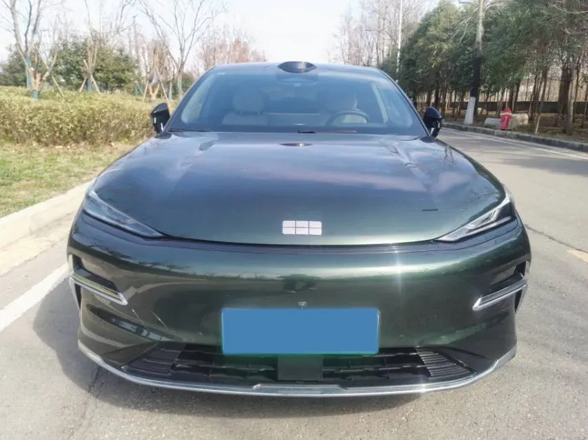 2025 Geely Galaxy Starshine 8 1.5T 163HP L4 3DHT PHEV 27.69KWH,autocango,china used car exporter,china ev exporter,chinese used car exporter,chinese used ev exporter