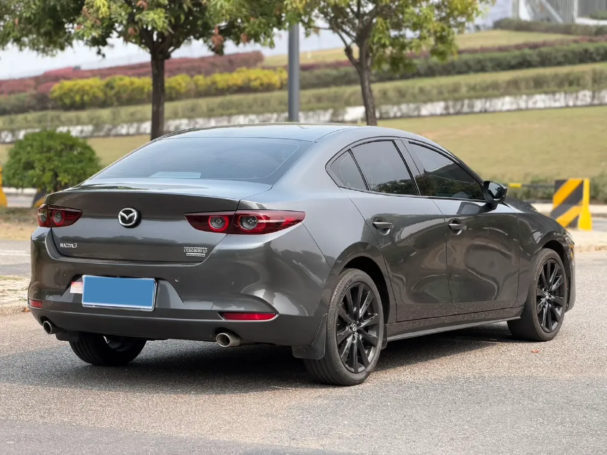 2022 Mazda 3 Axela 2.0L 158HP L4 6AT,autocango,china used car exporter,china ev exporter,chinese used car exporter,chinese used ev exporter