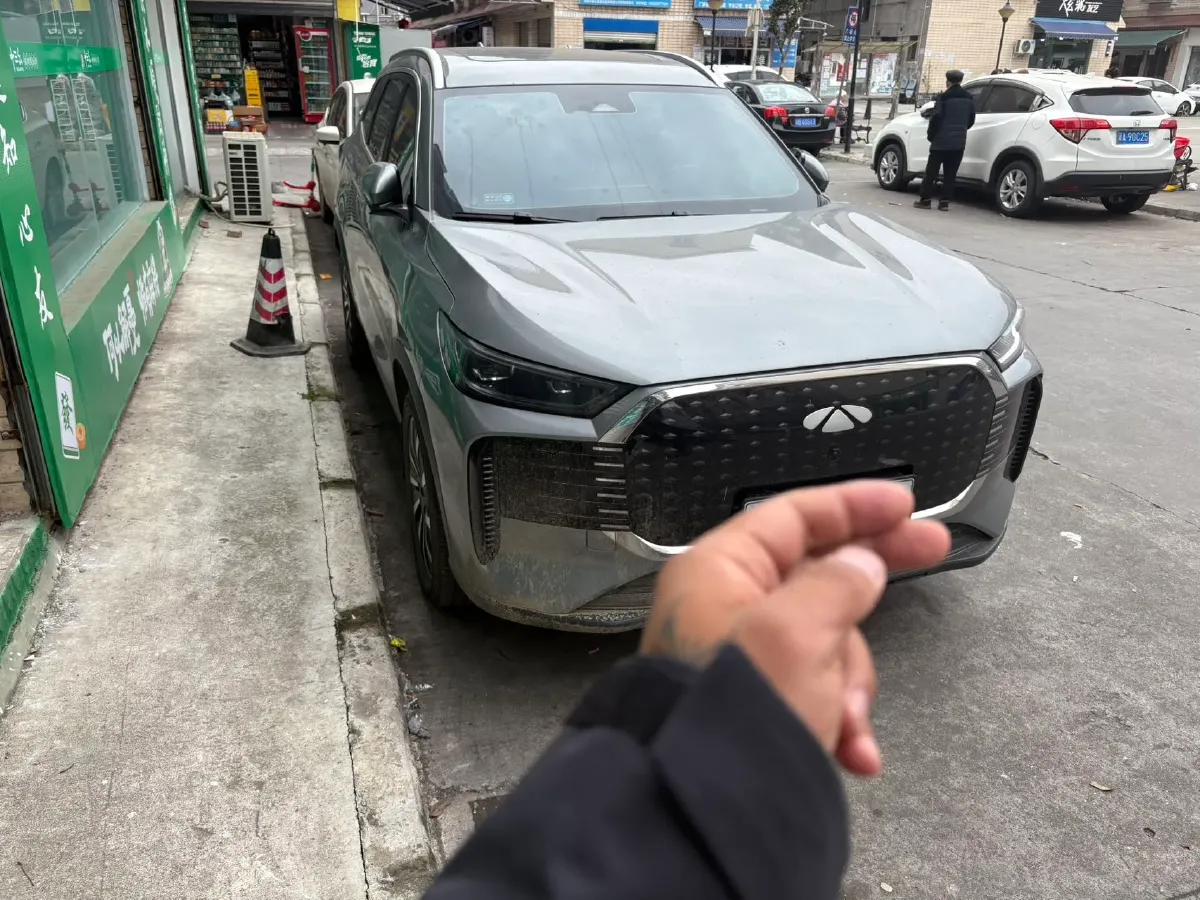 2025 Fulwin FulwinT8 1.5T 156HP L4 1DHT PHEV 18.67KWH,autocango,china used car exporter,china ev exporter,chinese used car exporter,chinese used ev exporter