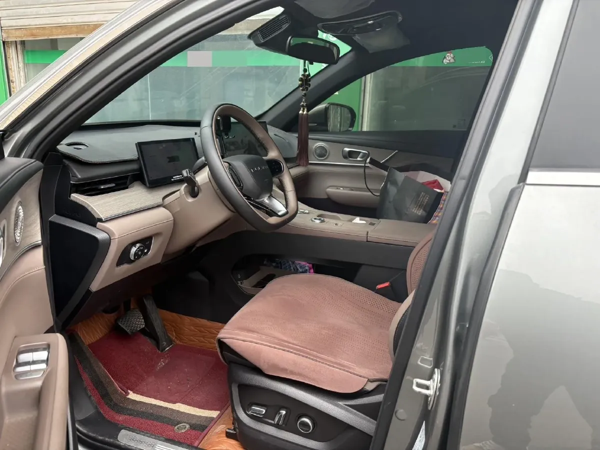 2025 Fulwin FulwinT8 1.5T 156HP L4 1DHT PHEV 18.67KWH,autocango,china used car exporter,china ev exporter,chinese used car exporter,chinese used ev exporter