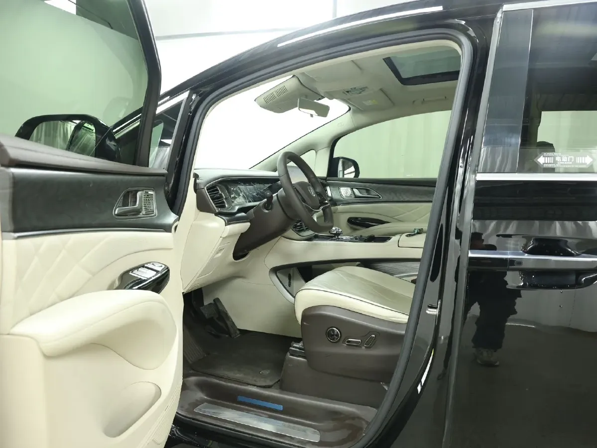2024 Denza D9 1.5T 139HP L4 E-CVT PHEV 40KWH,autocango,china used car exporter,china ev exporter,chinese used car exporter,chinese used ev exporter
