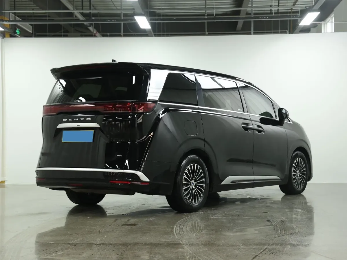 2024 Denza D9 1.5T 139HP L4 E-CVT PHEV 40KWH,autocango,china used car exporter,china ev exporter,chinese used car exporter,chinese used ev exporter