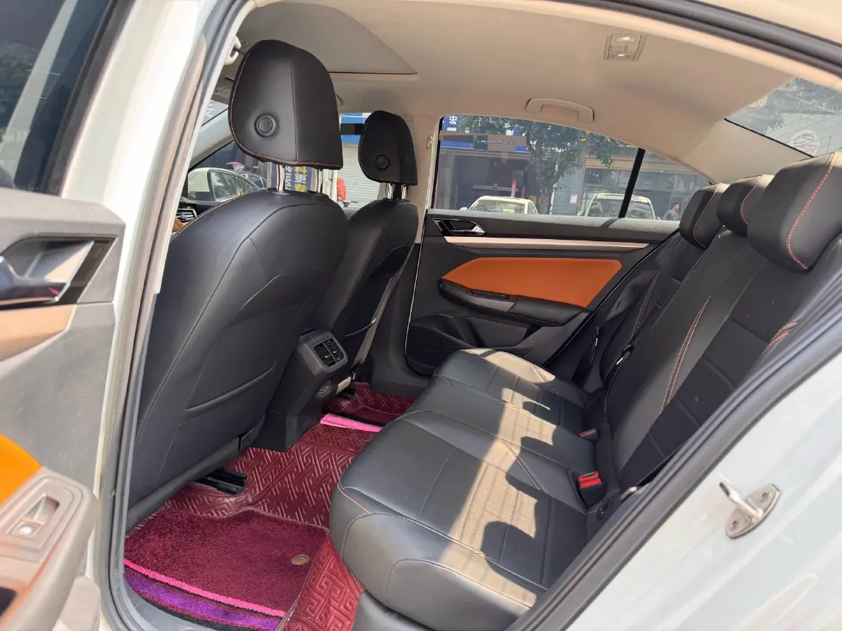 2023 Volkswagen Bora 1.2T 116HP L4 7DCT,autocango,china used car exporter,china ev exporter,chinese used car exporter,chinese used ev exporter