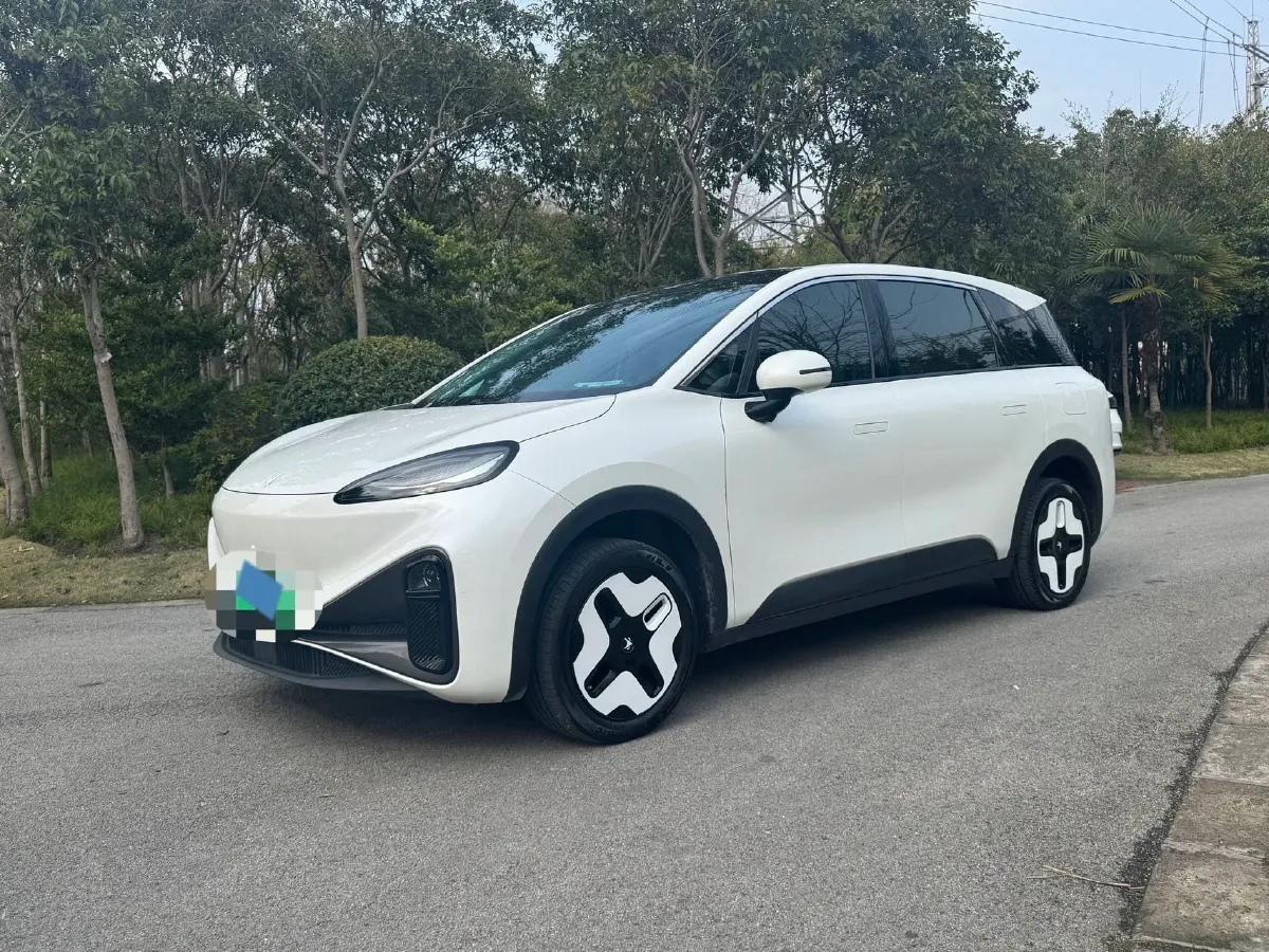 2024 ARCFOX KAOLA BEV 58.8KWH,autocango,china used car exporter,china ev exporter,chinese used car exporter,chinese used ev exporter