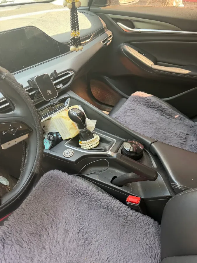 2021 ChangAn Eado 1.6L 128HP L4 5MT,autocango,china used car exporter,china ev exporter,chinese used car exporter,chinese used ev exporter