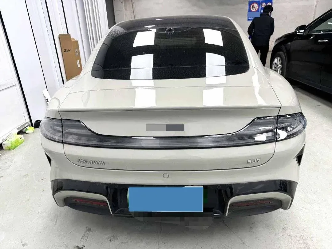 2024 MI SU7 BEV 73.6KWH,autocango,china used car exporter,china ev exporter,chinese used car exporter,chinese used ev exporter
