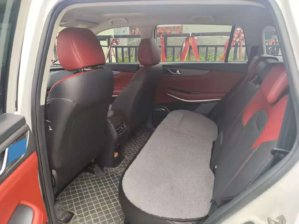 2023 ChangAn CS75 1.5T 188HP L4 7DCT,autocango,china used car exporter,china ev exporter,chinese used car exporter,chinese used ev exporter