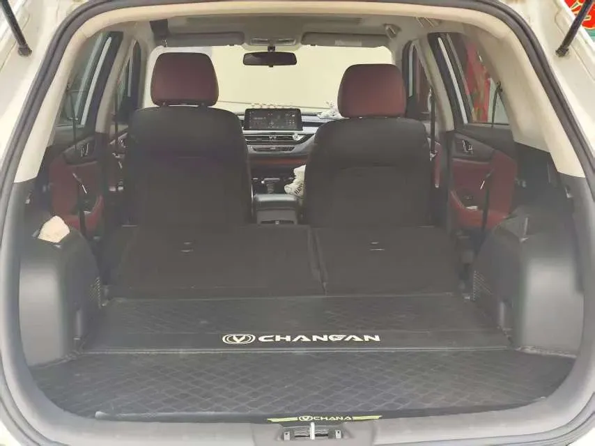 2023 ChangAn CS75 1.5T 188HP L4 7DCT,autocango,china used car exporter,china ev exporter,chinese used car exporter,chinese used ev exporter