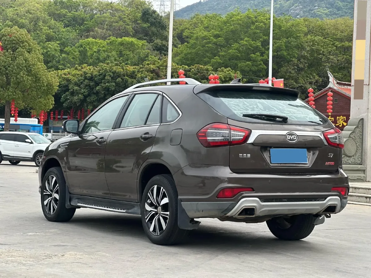 2017 BYD S7 2.0T 205HP L4 6DCT,autocango,china used car exporter,china ev exporter,chinese used car exporter,chinese used ev exporter