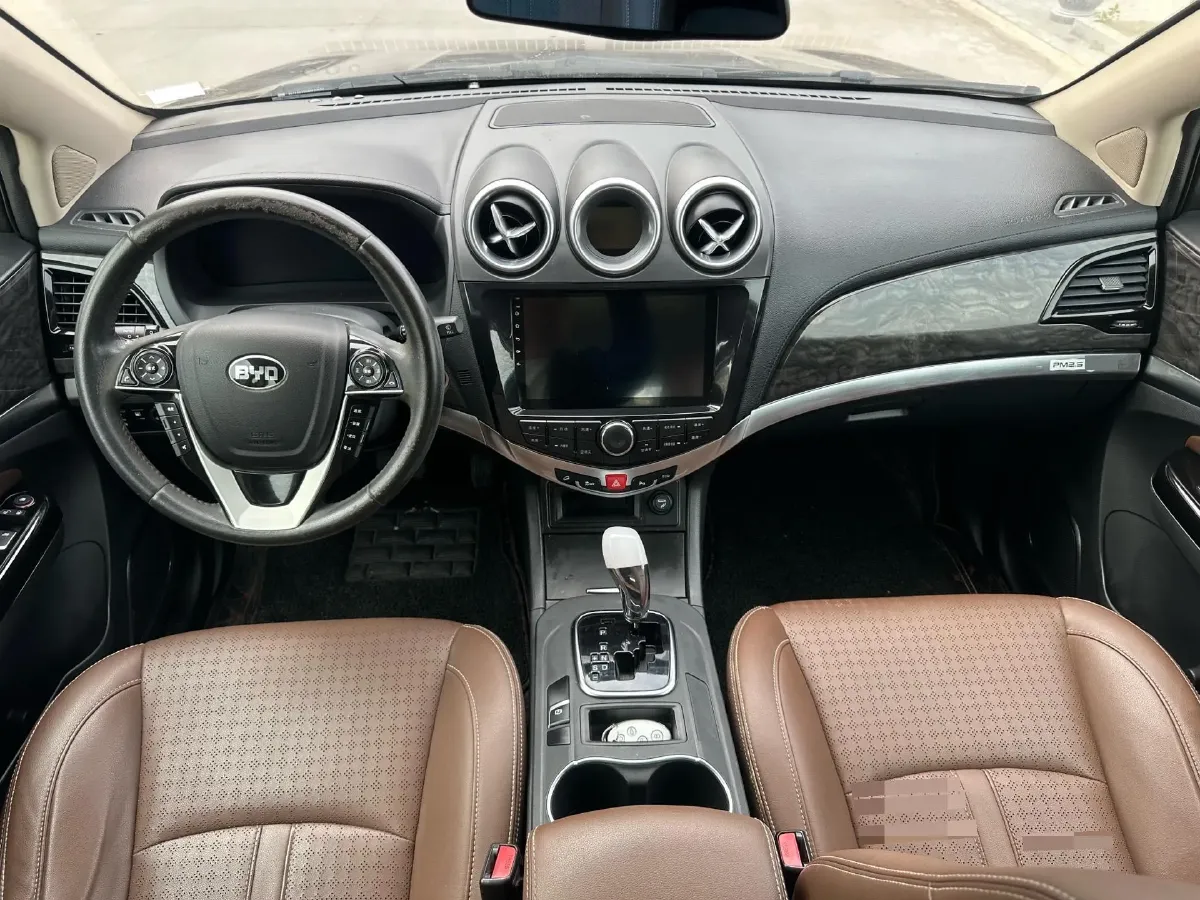 2017 BYD S7 2.0T 205HP L4 6DCT,autocango,china used car exporter,china ev exporter,chinese used car exporter,chinese used ev exporter