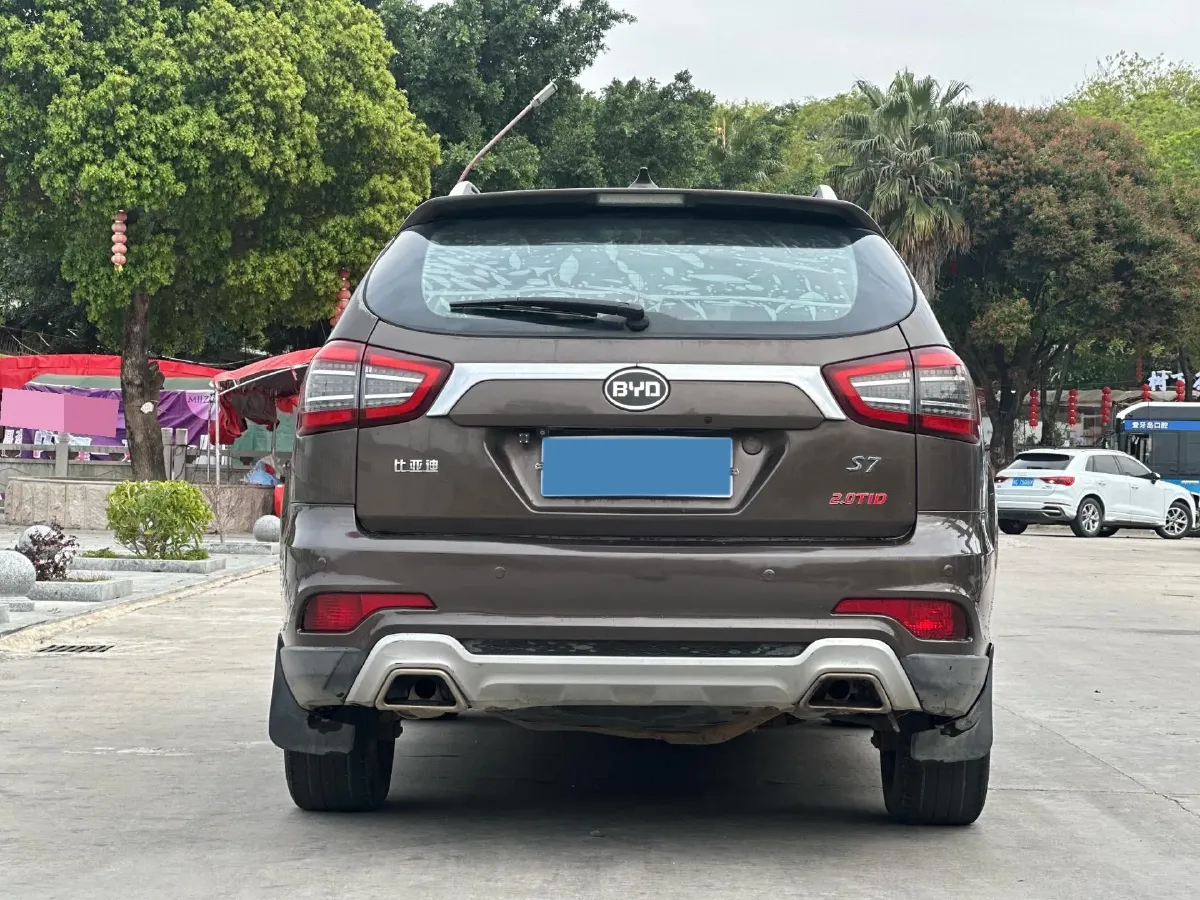 2017 BYD S7 2.0T 205HP L4 6DCT,autocango,china used car exporter,china ev exporter,chinese used car exporter,chinese used ev exporter