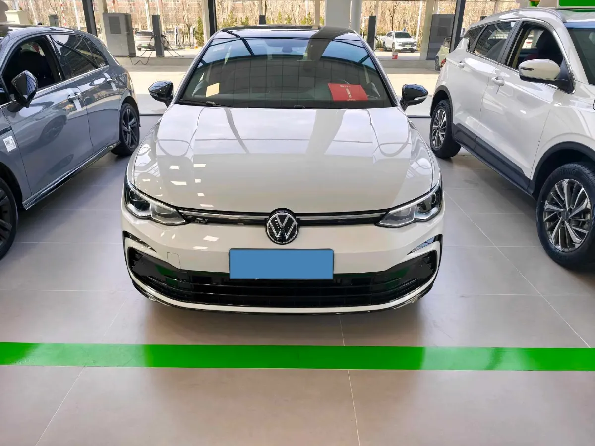 2023 Volkswagen Golf 1.4T 150HP L4 7DCT,autocango,china used car exporter,china ev exporter,chinese used car exporter,chinese used ev exporter