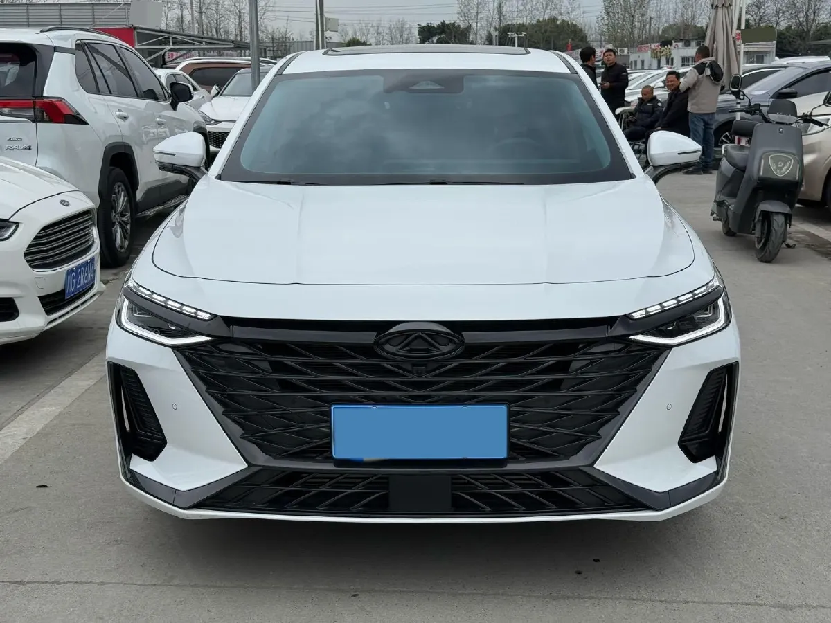 2025 Chery Arrizo 8 2.0T 254HP L4 7DCT,autocango,china used car exporter,china ev exporter,chinese used car exporter,chinese used ev exporter