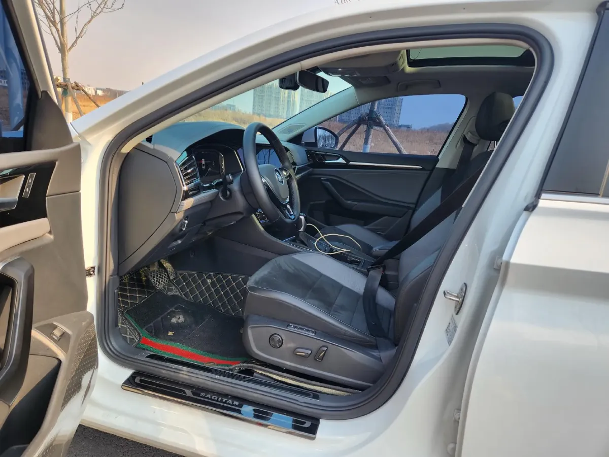 2021 Volkswagen Sagitar 1.4T 150HP L4 7DCT,autocango,china used car exporter,china ev exporter,chinese used car exporter,chinese used ev exporter