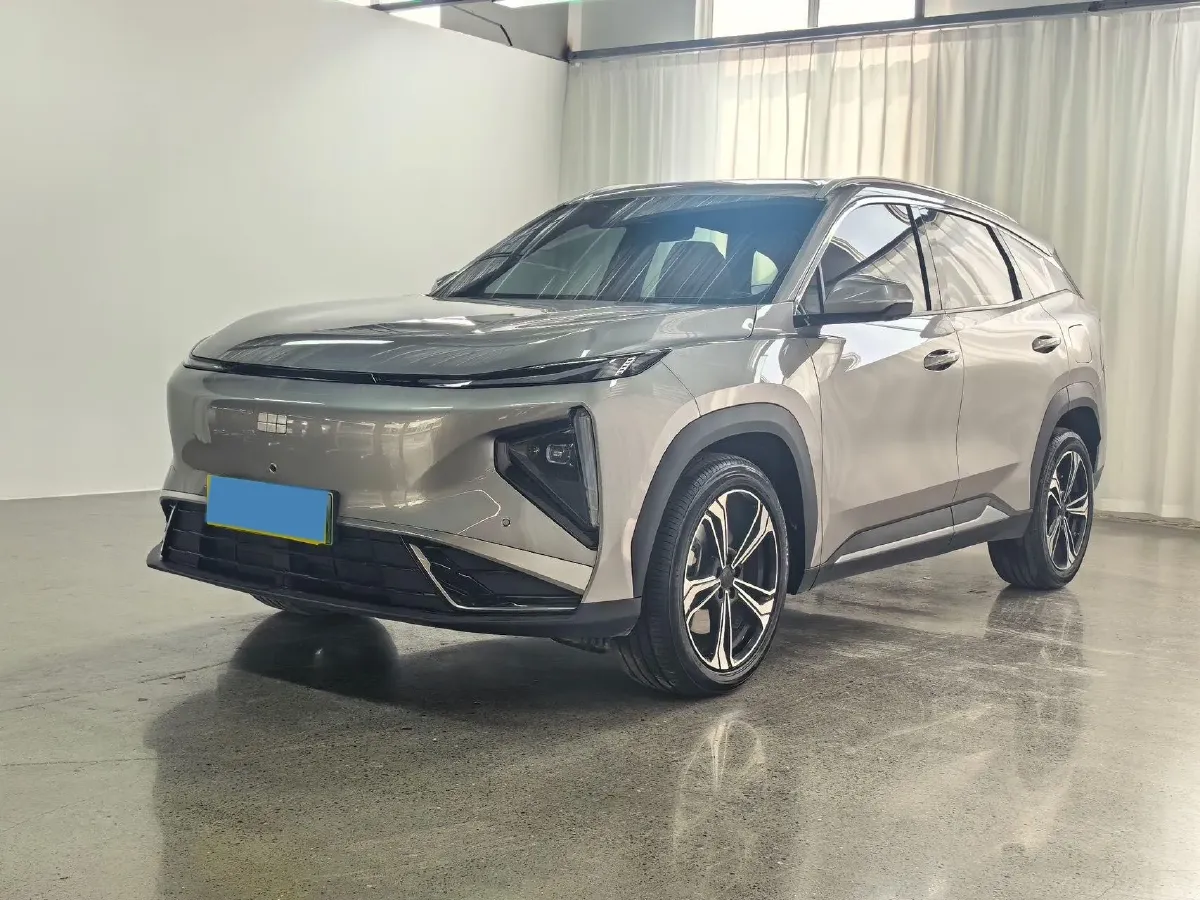 2025 Geely Galaxy L7 1.5L 112HP L4 1DHT PHEV 18.4KWH,autocango,china used car exporter,china ev exporter,chinese used car exporter,chinese used ev exporter