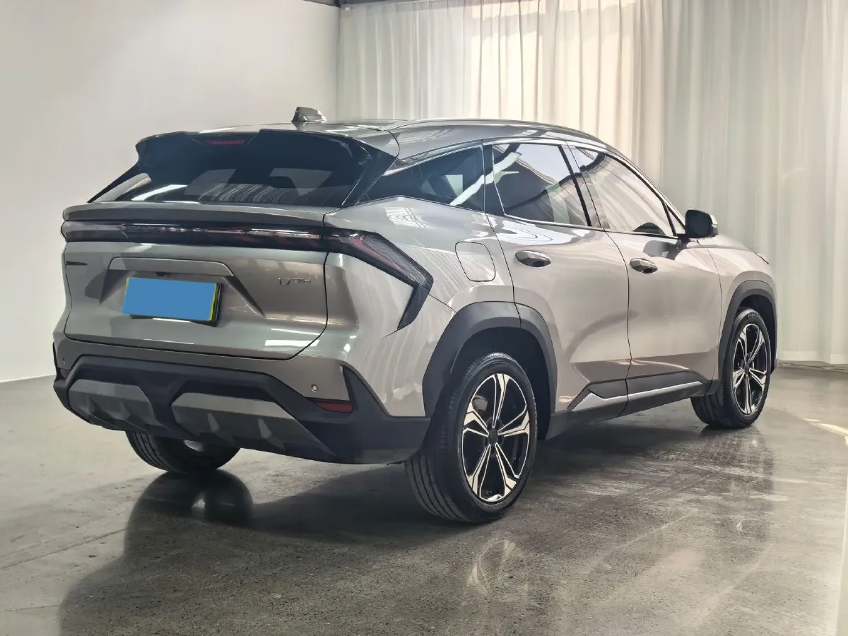 2025 Geely Galaxy L7 1.5L 112HP L4 1DHT PHEV 18.4KWH,autocango,china used car exporter,china ev exporter,chinese used car exporter,chinese used ev exporter