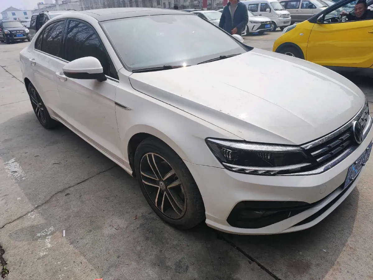 2019 Volkswagen Passat 1.4T 150HP L4 7DCT,autocango,china used car exporter,china ev exporter,chinese used car exporter,chinese used ev exporter