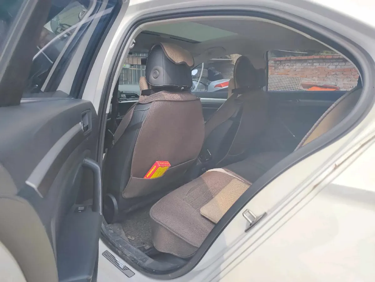 2019 Volkswagen Passat 1.4T 150HP L4 7DCT,autocango,china used car exporter,china ev exporter,chinese used car exporter,chinese used ev exporter