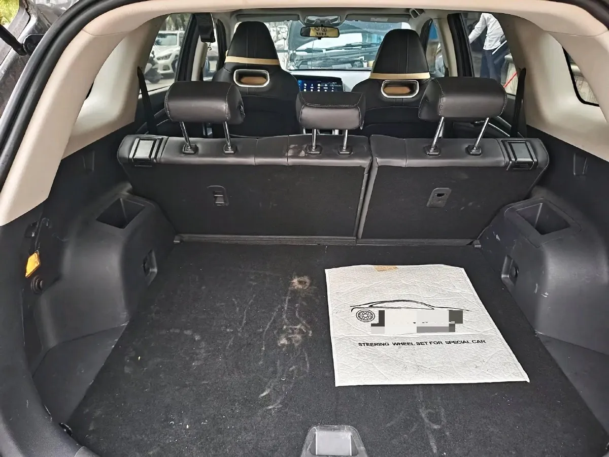 2022 ChangAn CS75 Plus 1.5T 178HP L4 6AT,autocango,china used car exporter,china ev exporter,chinese used car exporter,chinese used ev exporter