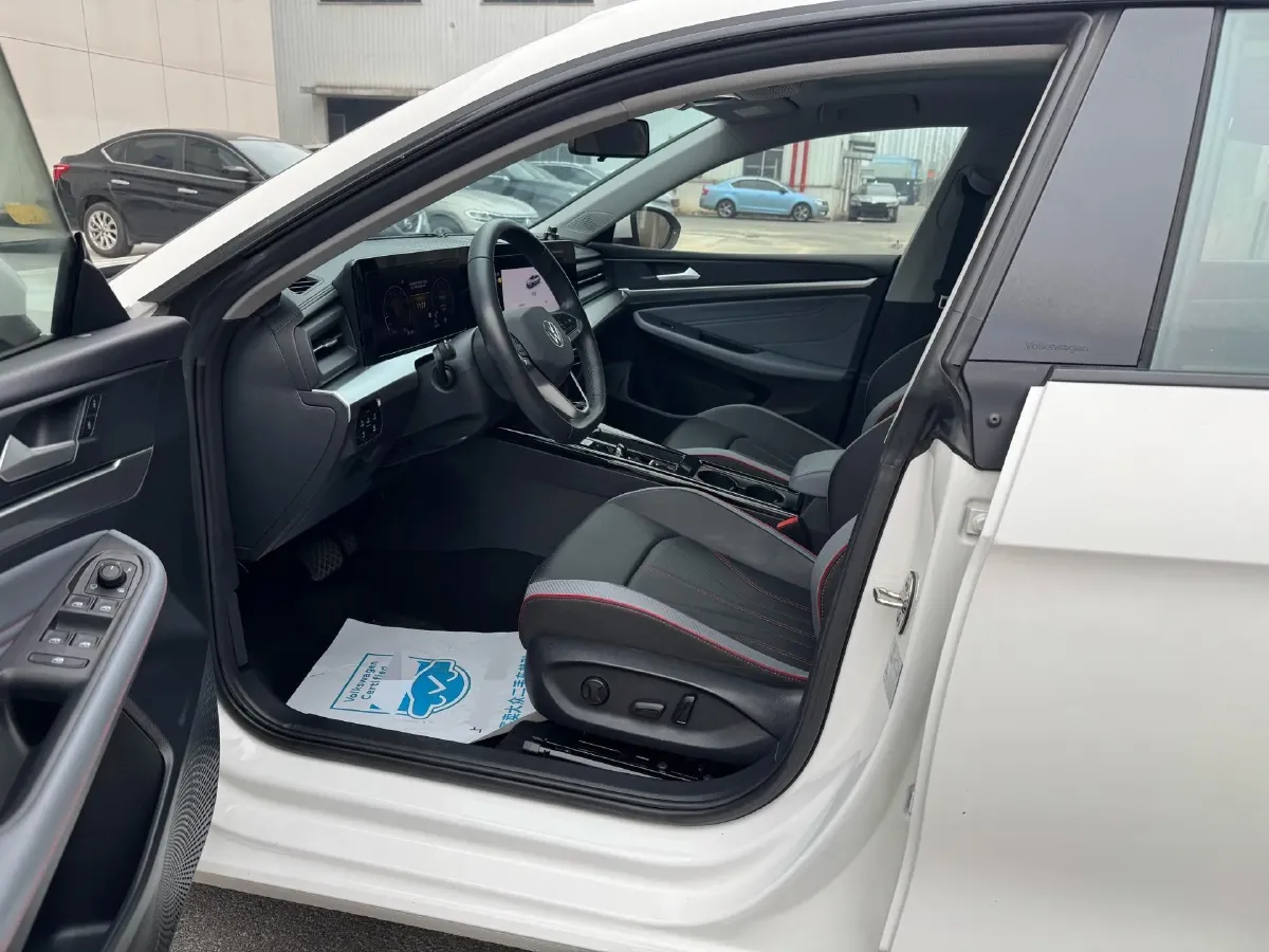 2022 Volkswagen Lavida 1.4T 150HP L4 7DCT,autocango,china used car exporter,china ev exporter,chinese used car exporter,chinese used ev exporter