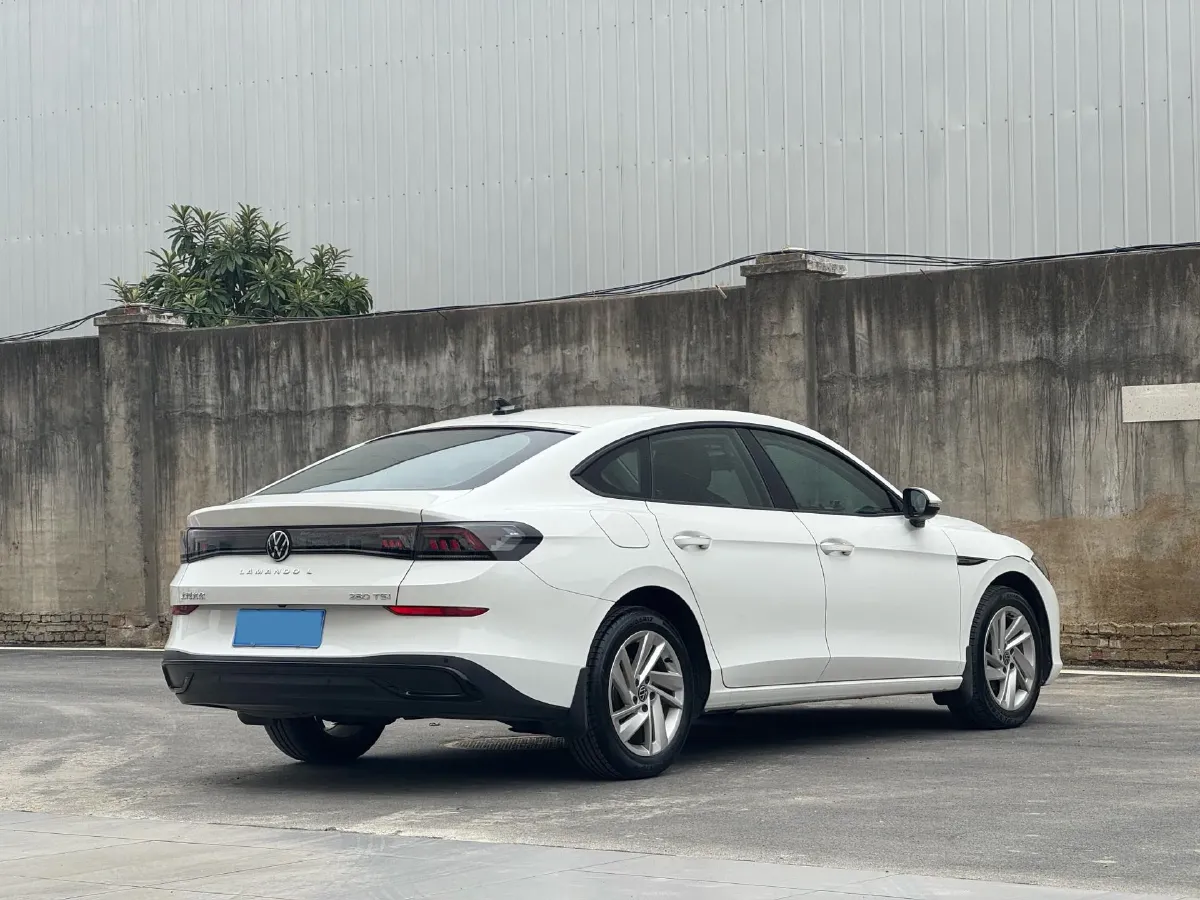 2022 Volkswagen Lavida 1.4T 150HP L4 7DCT,autocango,china used car exporter,china ev exporter,chinese used car exporter,chinese used ev exporter