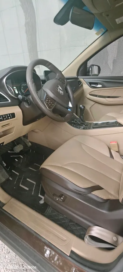 2017 BaoJun 730 1.5T 150HP L4 6MT,autocango,china used car exporter,china ev exporter,chinese used car exporter,chinese used ev exporter