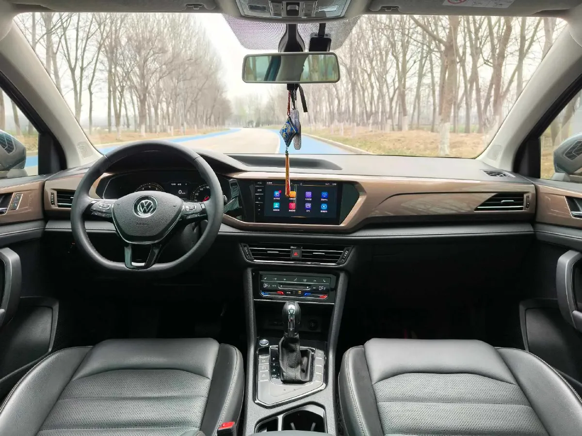 2021 Volkswagen Tharu 1.4T 150HP L4 7DCT,autocango,china used car exporter,china ev exporter,chinese used car exporter,chinese used ev exporter