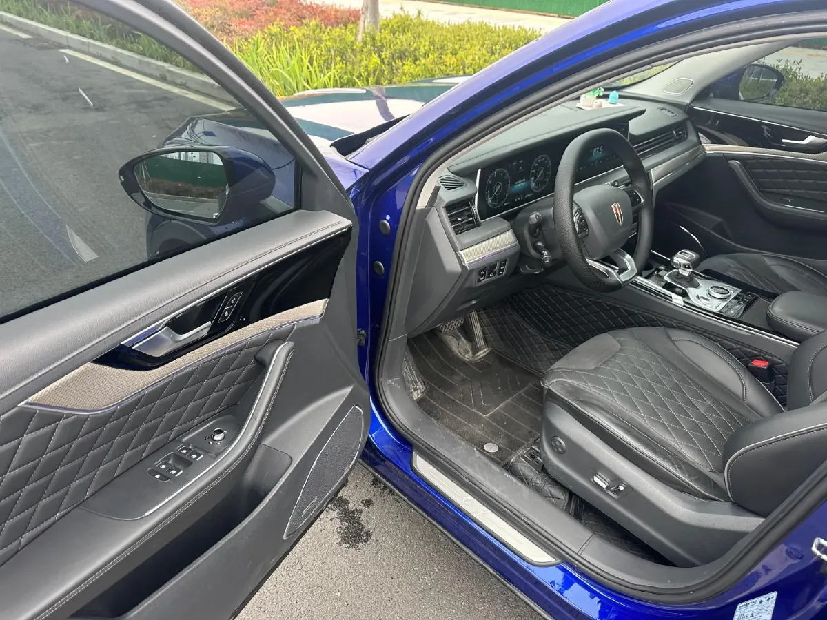 2019 HongQi HS5 2.0T 224HP L4 6AT,autocango,china used car exporter,china ev exporter,chinese used car exporter,chinese used ev exporter